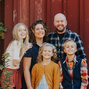 Meet your Posher, Hilarie